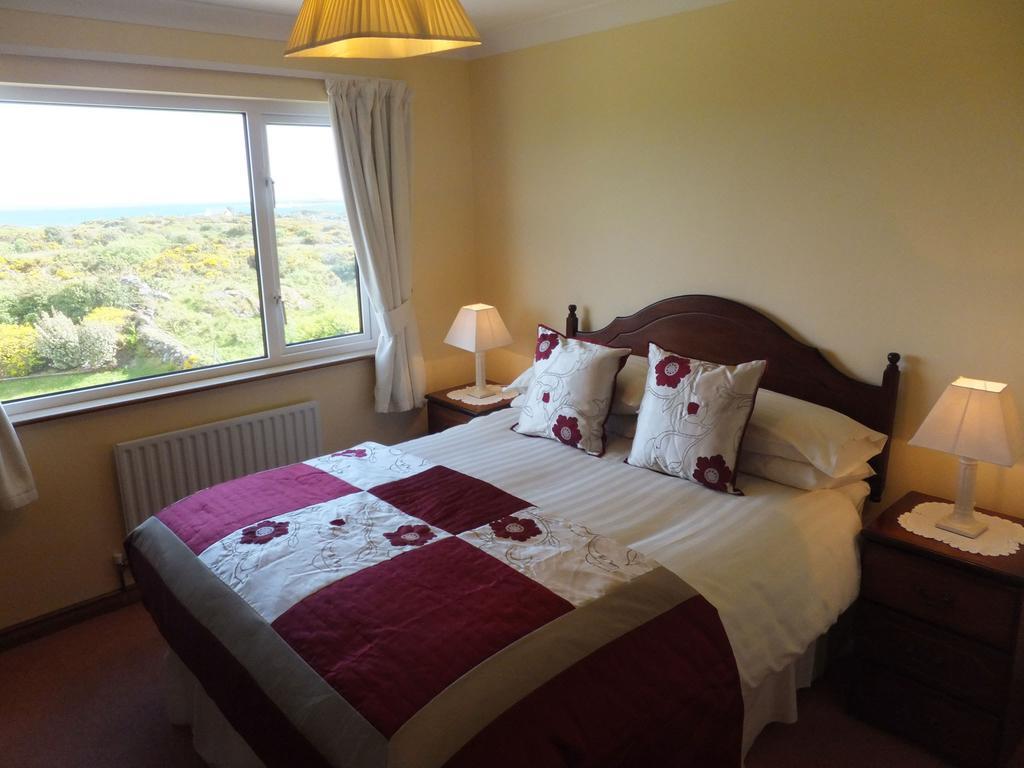 Rush Lake House Bed & Breakfast Клифдън Стая снимка